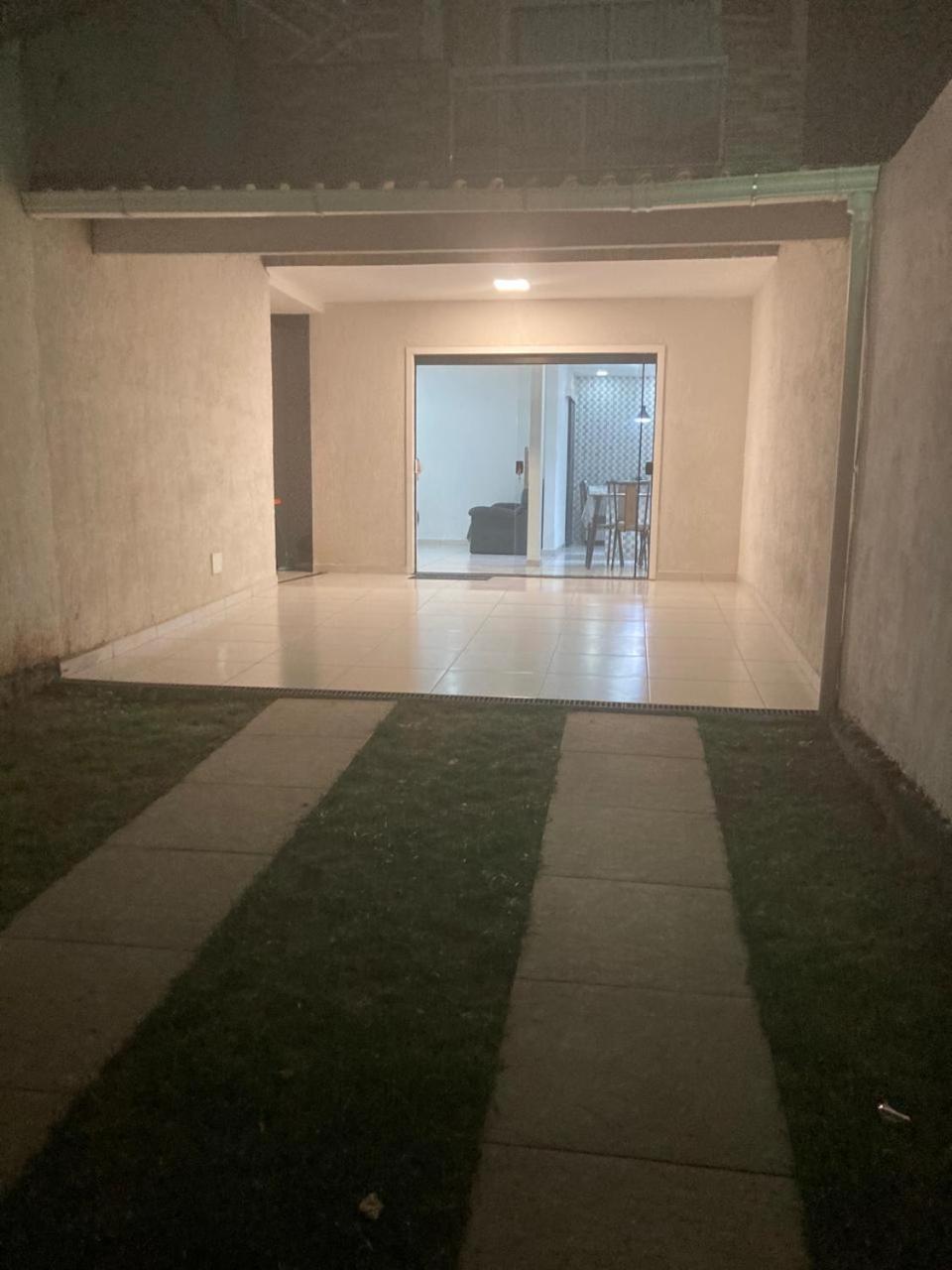 Casa 2 Quartos Em Арраял-ду-Кабу Экстерьер фото